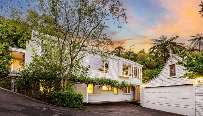 102a Miromiro Road, Normandale