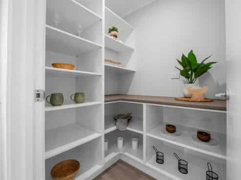 24 Drower Glen, Flagstaff