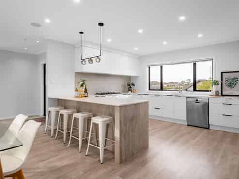 24 Drower Glen, Flagstaff