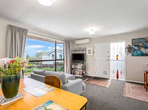 226B Dowse Drive, Maungaraki