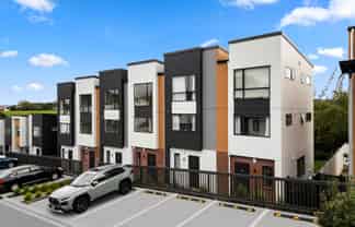 21 Don Oliver Lane, Glen Eden