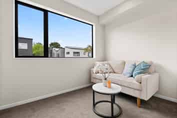 21 Don Oliver Lane, Glen Eden