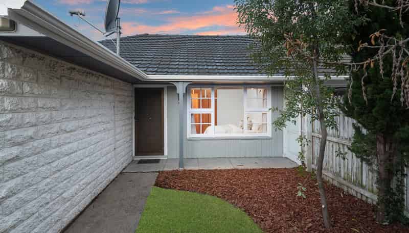 1/170 Waimairi Road, Ilam