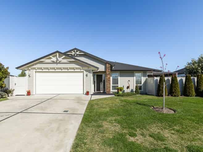 17 Rakaia Way, Poraiti