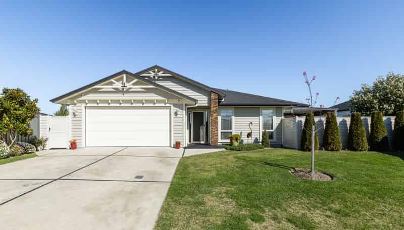 17 Rakaia Way, Poraiti