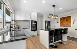 17 Rakaia Way, Poraiti