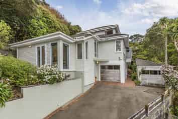 68 Chamberlain Road, Karori