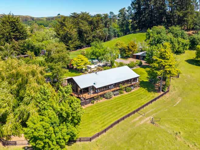 21 Deer Park Road, Cheviot