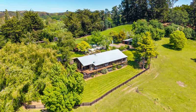21 Deer Park Road, Cheviot