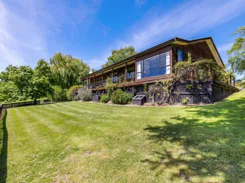 21 Deer Park Road, Cheviot