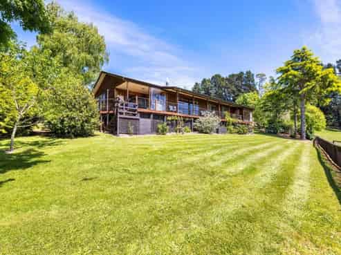 21 Deer Park Road, Cheviot