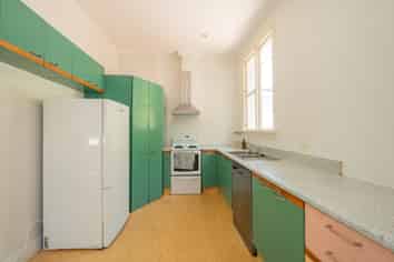 74 Forbury Road, Saint Clair