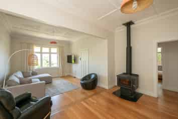 74 Forbury Road, Saint Clair