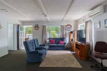 910 Grove Road, Mayfair