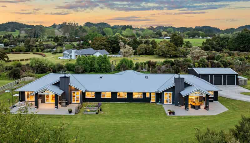 1166 Weranui Road, Wainui