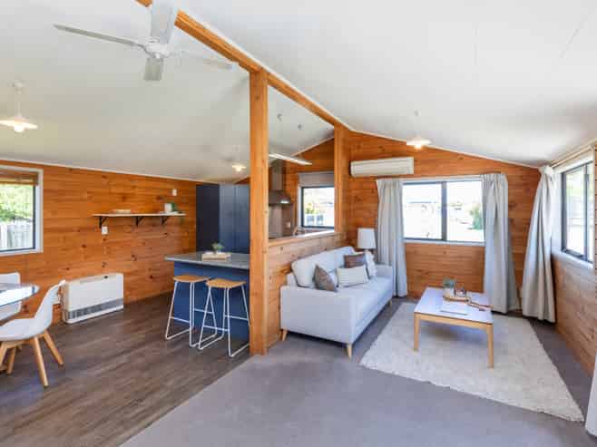 300 Cranford Street, Saint Albans