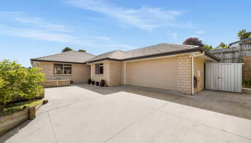 2 Austen Way, Hairini