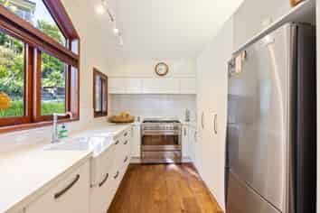 24B Soleares Avenue, Mount Pleasant