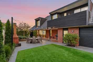 7 Smugglers Cove, Sumner