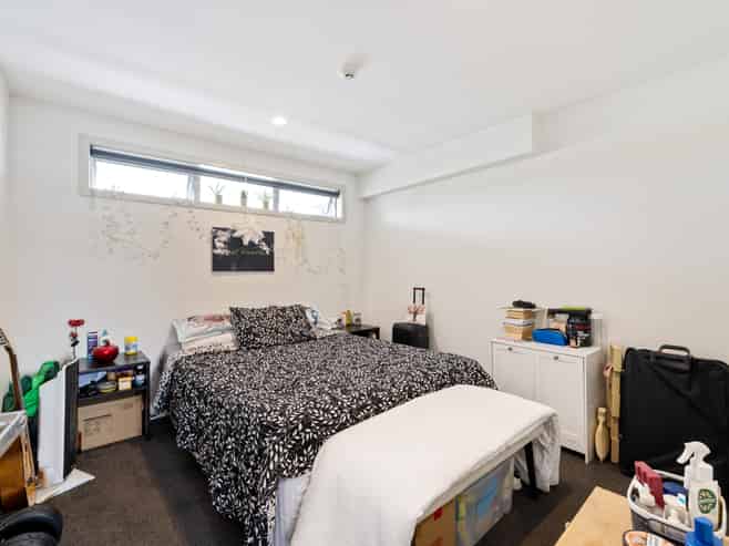 9/376 Worcester Street, Linwood