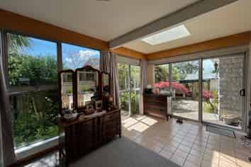 57 Peel Street, Westport