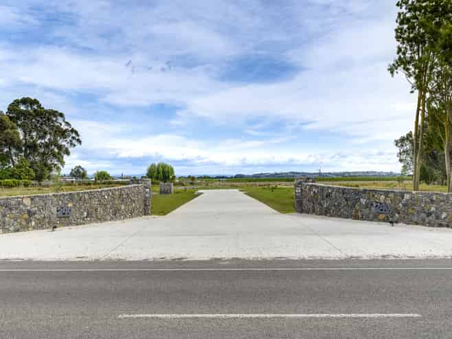 Lot 1, 240 Meeanee Road, Meeanee