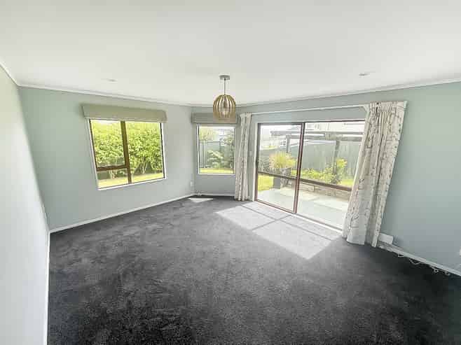 111 Woodman Drive, Tawa