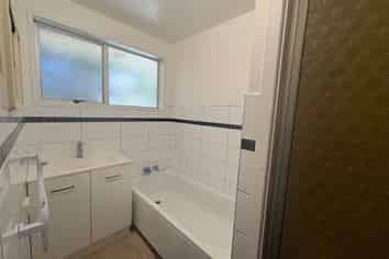 19A Resolution Place, Bryndwr