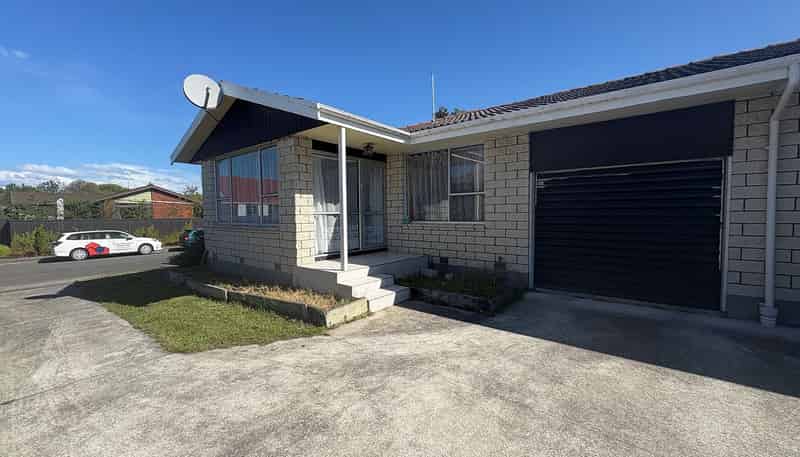 19A Resolution Place, Bryndwr