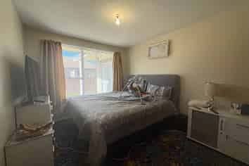 19A Resolution Place, Bryndwr