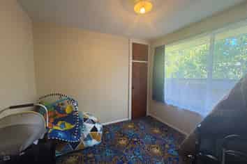 19A Resolution Place, Bryndwr