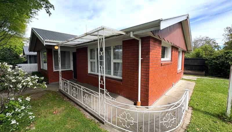 2 Holliss Avenue, Cashmere