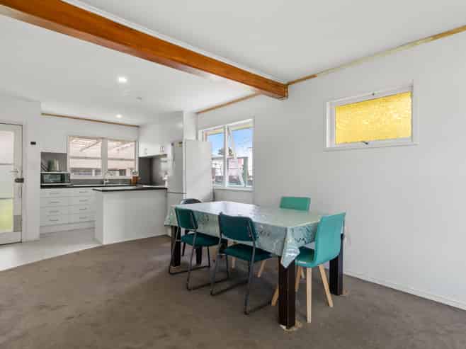 13 Albion Place, Papakura