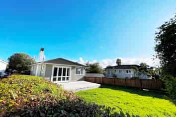 1/10 Walter St, Takapuna