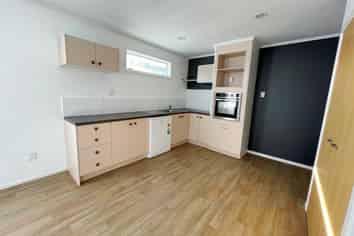 1/10 Walter St, Takapuna