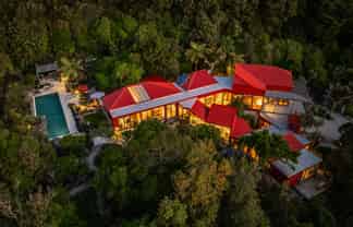 49 Bay Vista Drive, Pohara