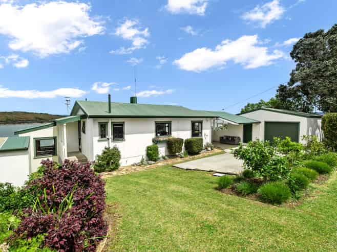 9 Weir Crescent, Onerahi