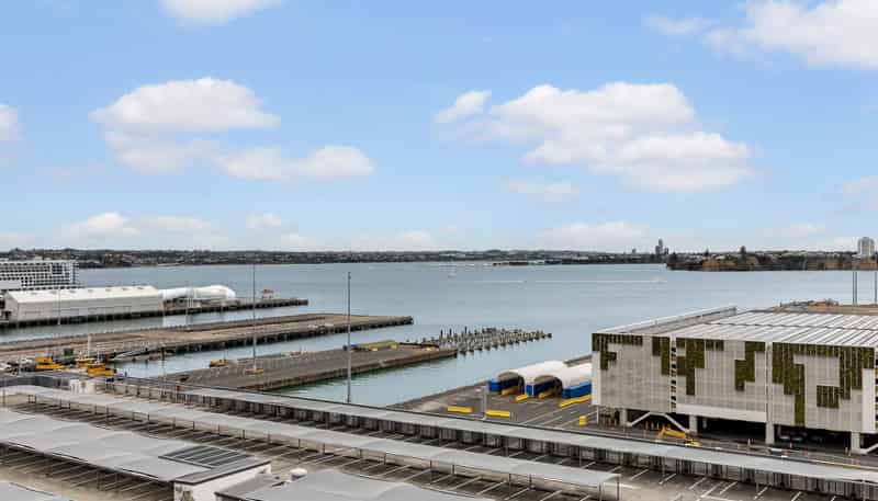 1205/18 Beach Road, Auckland Central