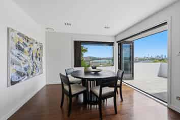 6 Rewiti Street, Orakei