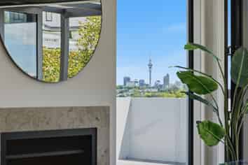 6 Rewiti Street, Orakei