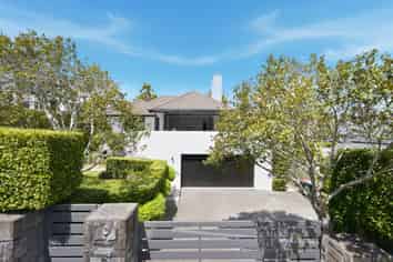 6 Rewiti Street, Orakei