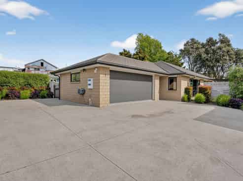 7 Abernethy Way, Patumahoe