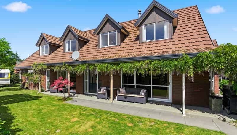 23 Cherrywood Place, Redwood