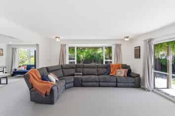 23 Cherrywood Place, Redwood