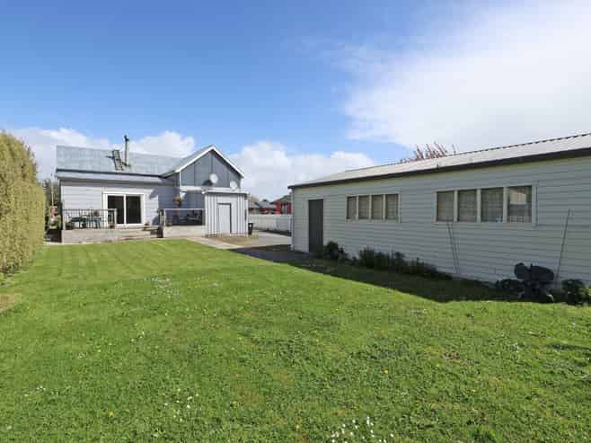 16 Morell Street, Strathern