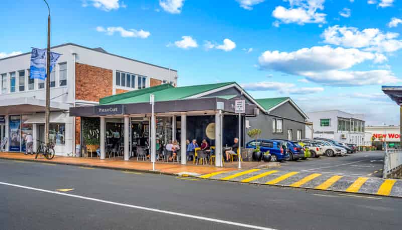 10 Milford Road, Milford