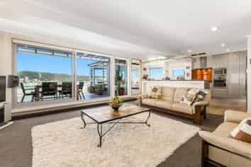 2/227 The Terrace, Wellington Central