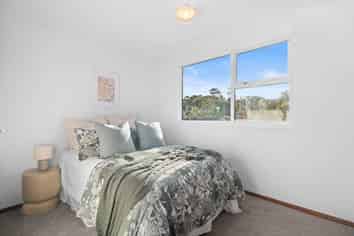 14 Juniper Road, Sunnynook