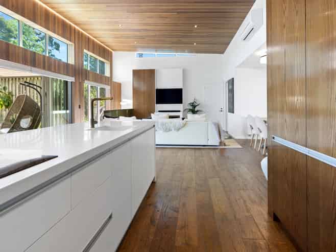 16 Starwood Lane, Clifton