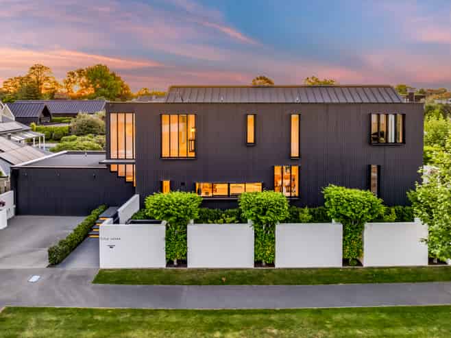 57 Garden Road, Merivale